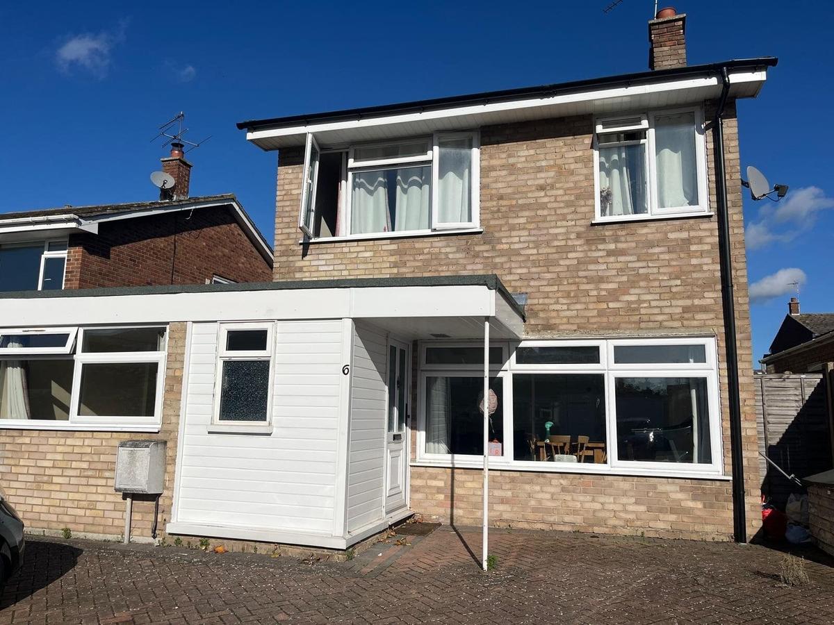 1 bedroom house on Friars Close, Wivenhoe, Colchester