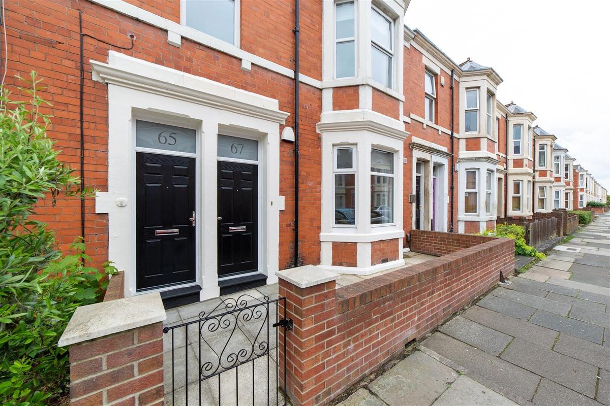 3 bedroom apartment for rent Bayswater Road, Newcastle, NE2 3HR UniHomes