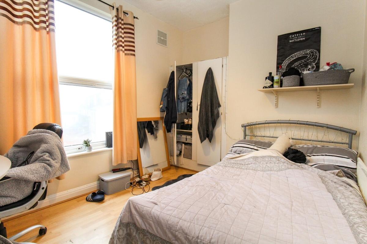 5 bedroom house for rent Cliffe Road, Leeds, LS6 2ET UniHomes