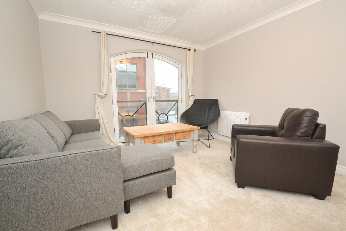 2 bedroom apartment for rent Riverside Court, Leeds, LS1 7BU UniHomes