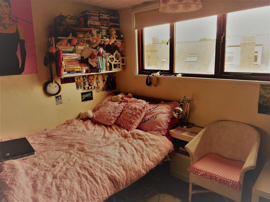 4 bedroom house for rent Carberry Place, Leeds, LS6 1QJ UniHomes