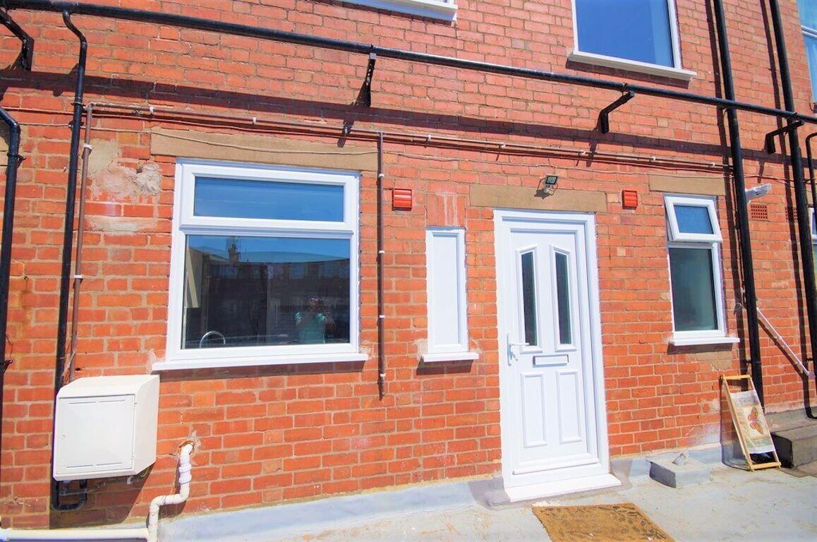 4 bedroom apartment for rent Quinton Parade, Coventry, CV3 5HW UniHomes