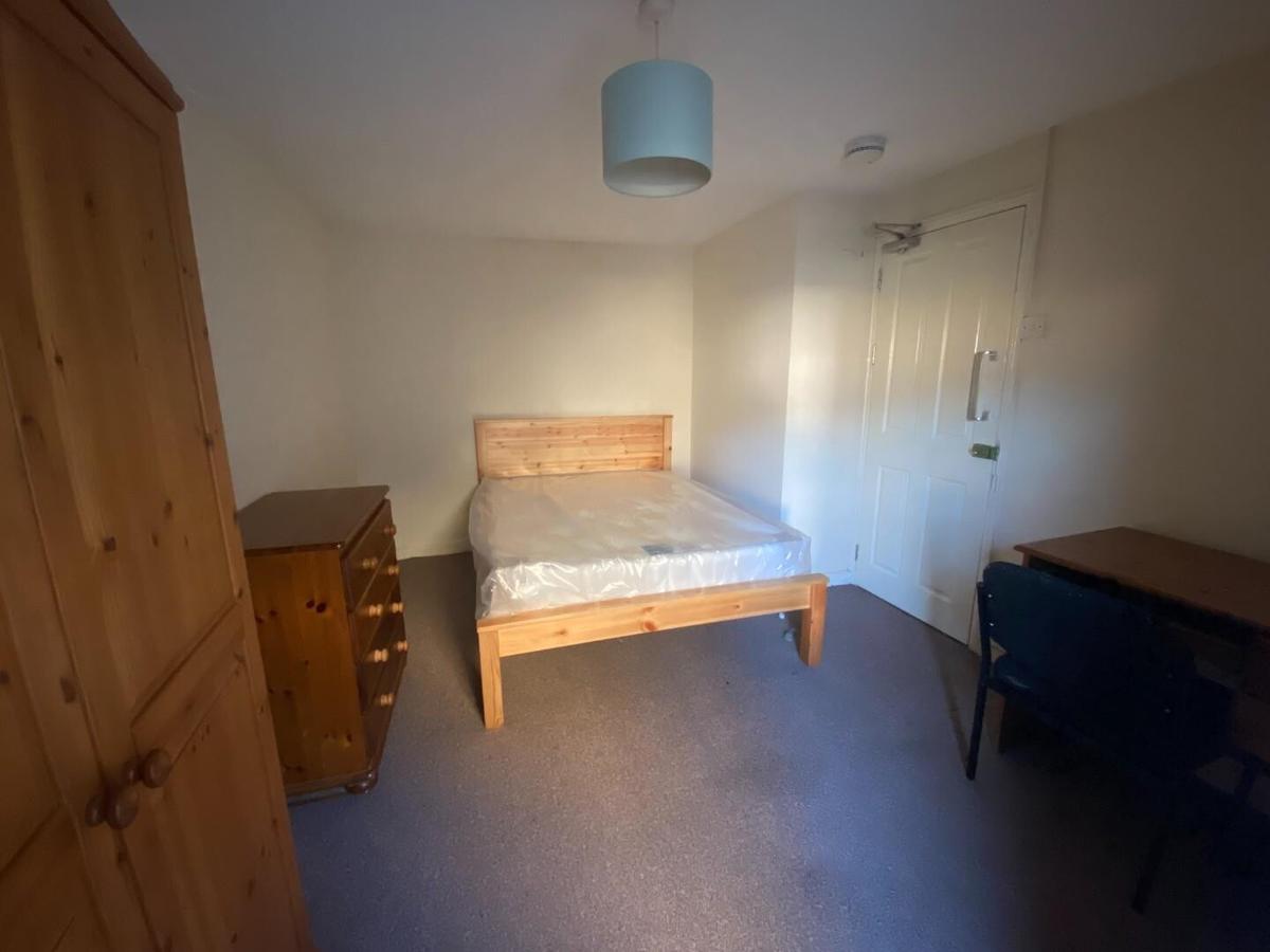 4 bedroom house for rent Cambrian Place, Aberystwyth, SY23 1NT UniHomes