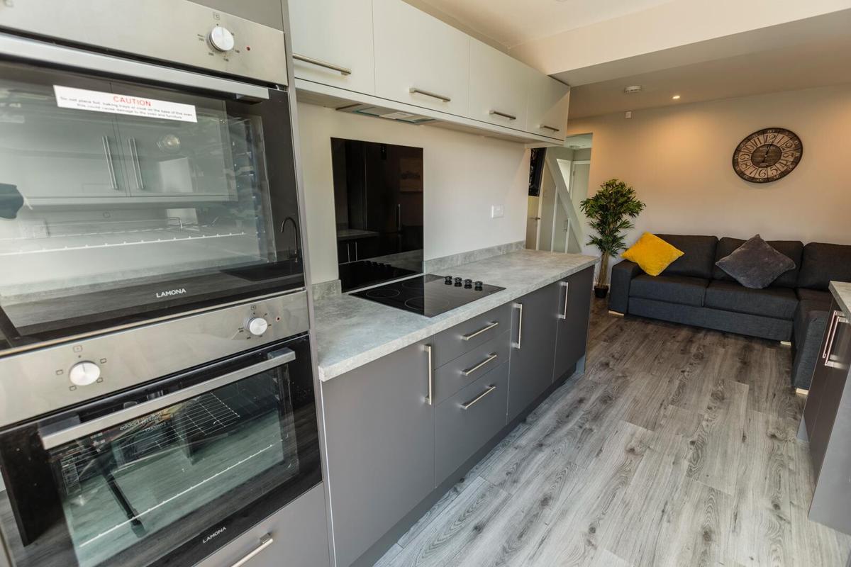 12 bedroom house for rent Bolsover Street, Sheffield, S3 7NA UniHomes