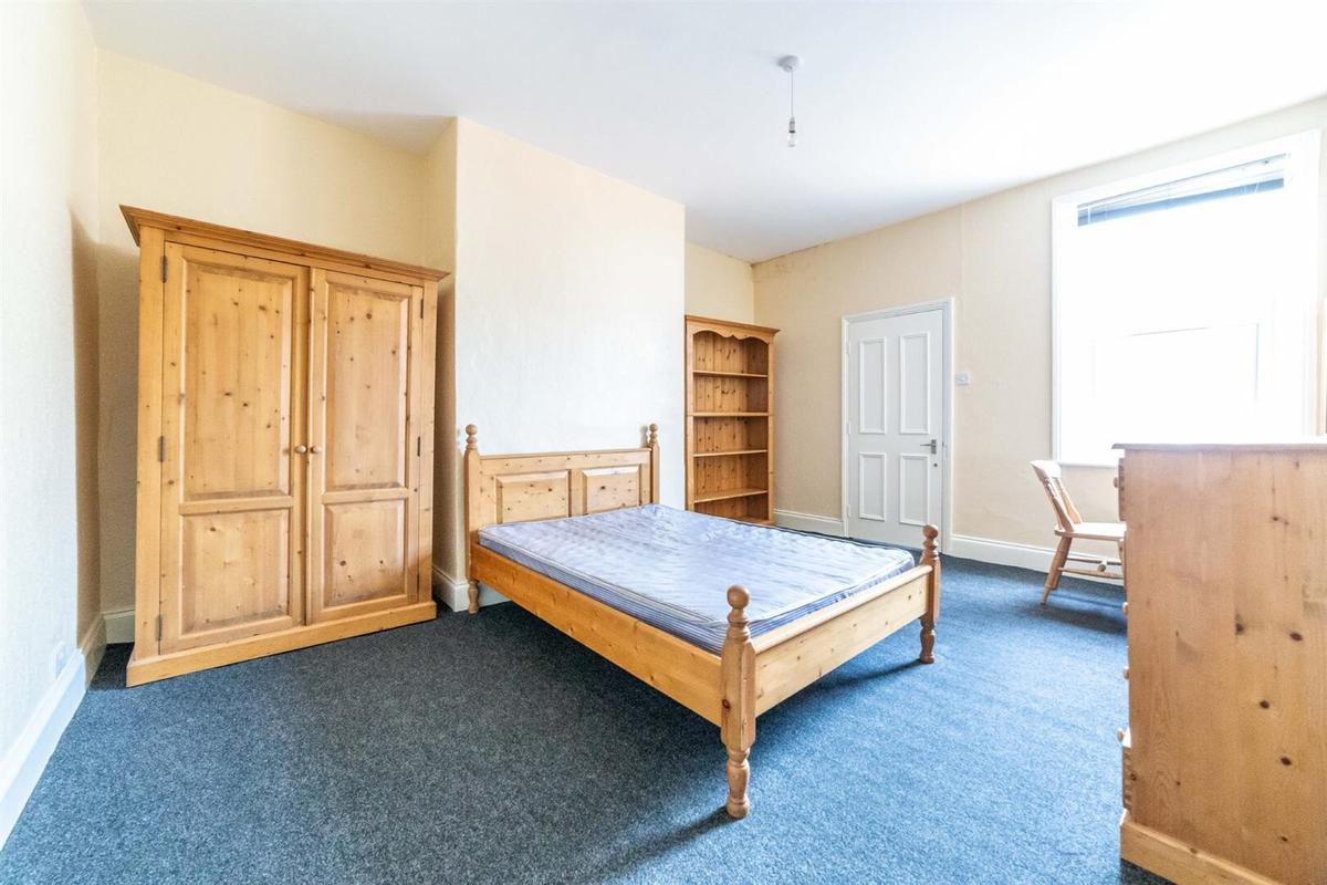 6 bedroom house for rent Helmsley Road, Newcastle, NE2 1RD UniHomes