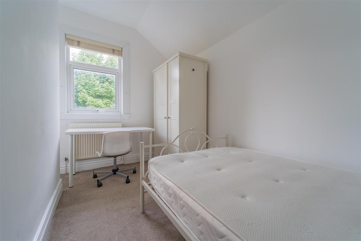 4 bedroom house for rent Oak Tree Lane, Birmingham, B29 6JE UniHomes