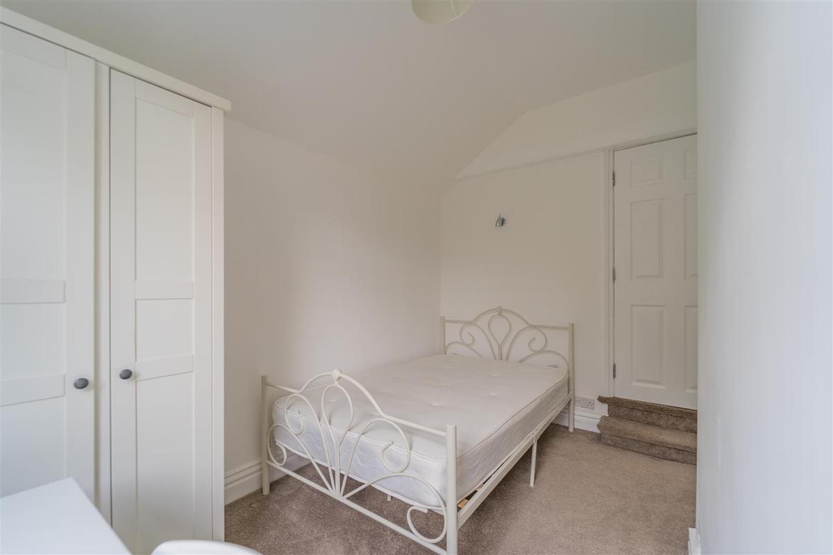 4 bedroom house for rent Oak Tree Lane, Birmingham, B29 6JE UniHomes