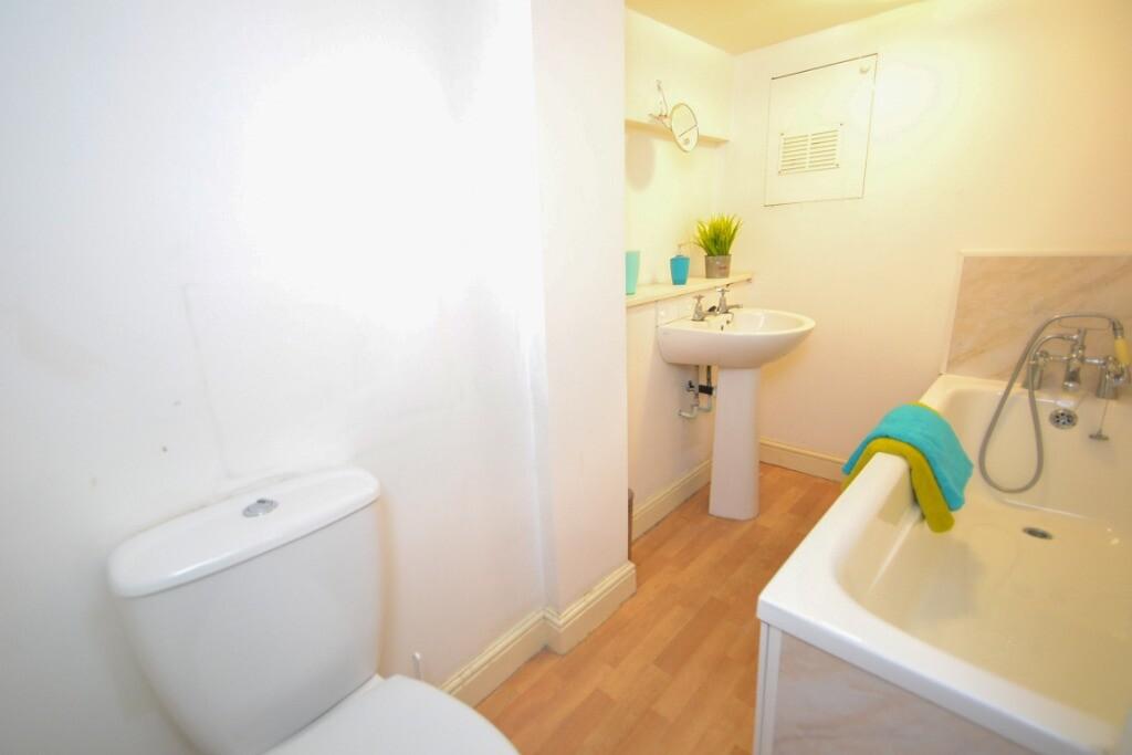 4 bedroom house for rent Park Road, Nottingham, NG7 1JG UniHomes