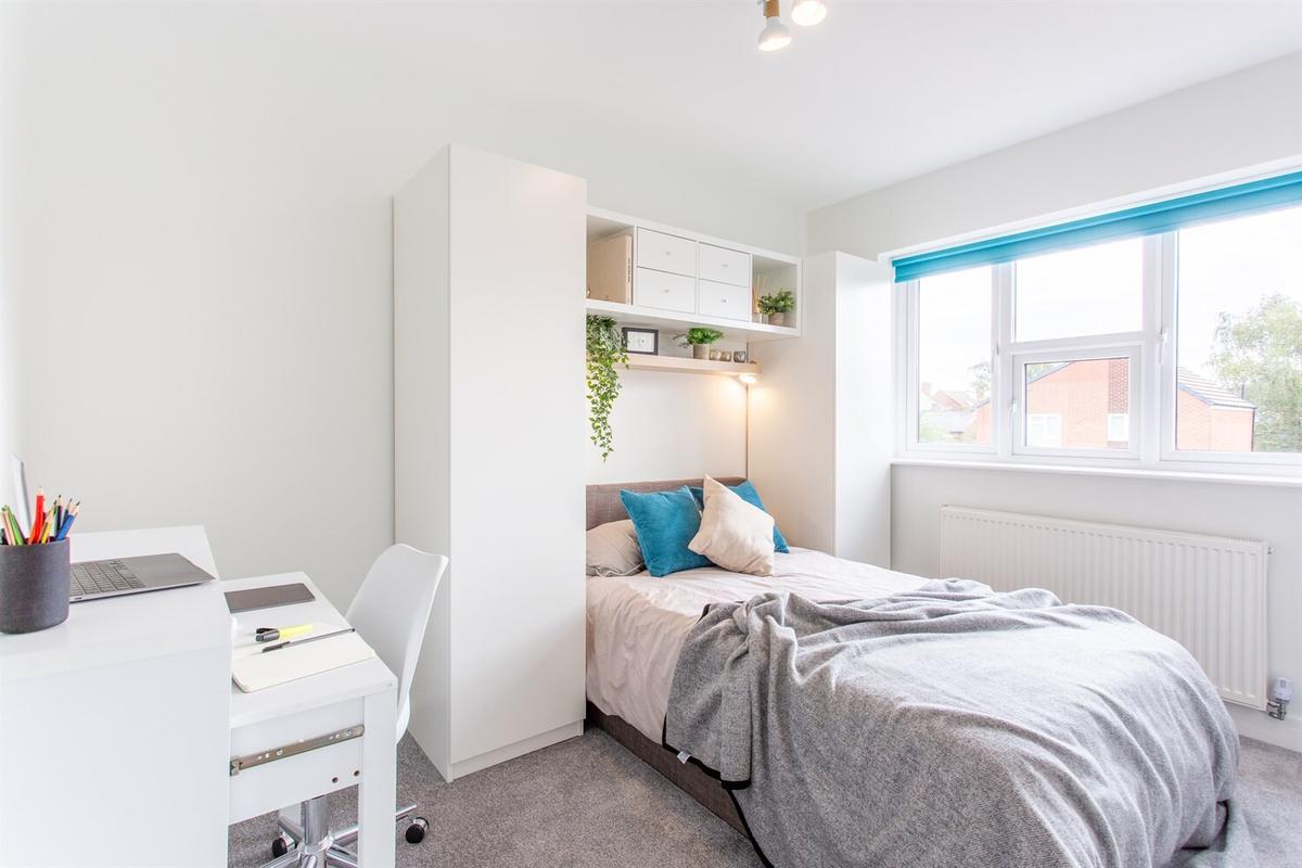 2 bedroom apartment for rent Clayton Court Beeston, Nottingham, NG9 1JZ