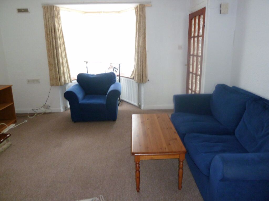 3 bedroom house for rent Poole Crescent, Birmingham, B17 0PB UniHomes