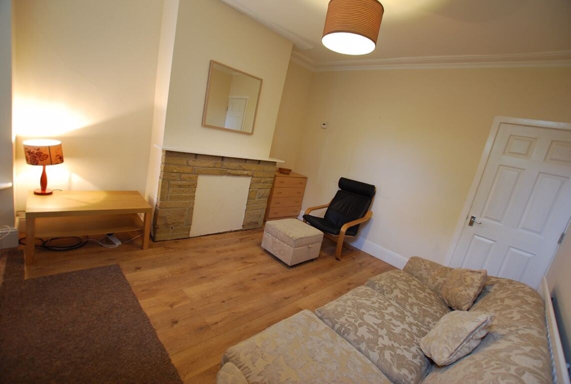 3 bedroom house for rent Lydgate Lane, Sheffield, S10 5FH UniHomes