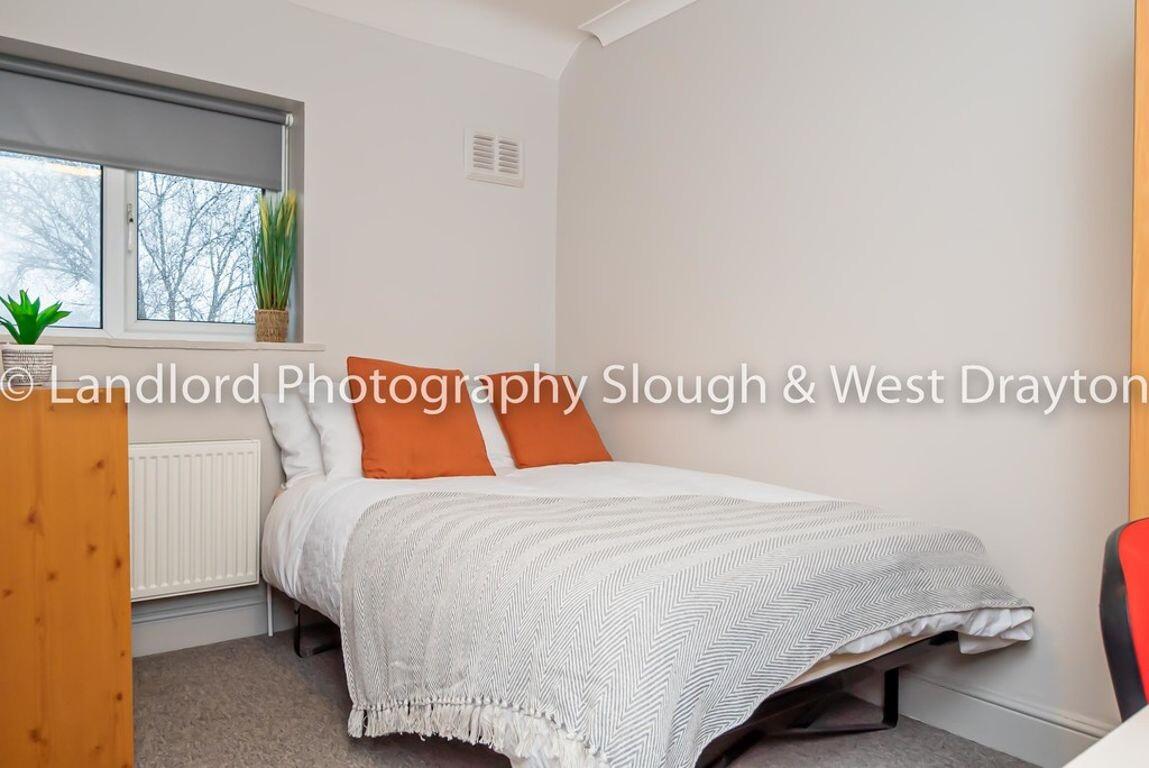 6 bedroom house for rent Cobbett Road Surrey, GU2 8EL UniHomes