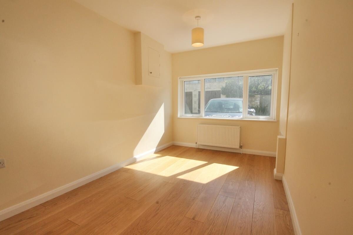 5 bedroom house for rent Henrietta Gardens, Bath, BA2 6NA UniHomes