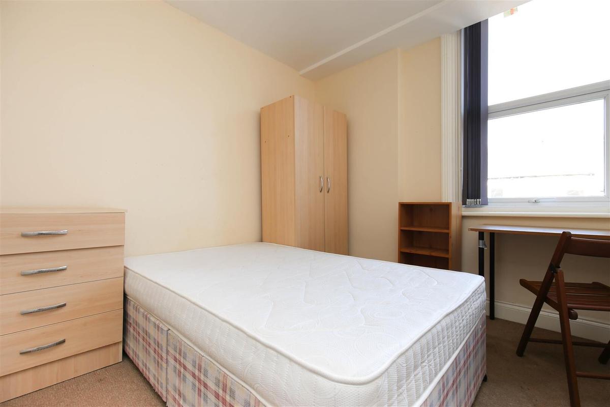 6 bedroom house for rent Tavistock Road, Newcastle, NE2 3JA UniHomes