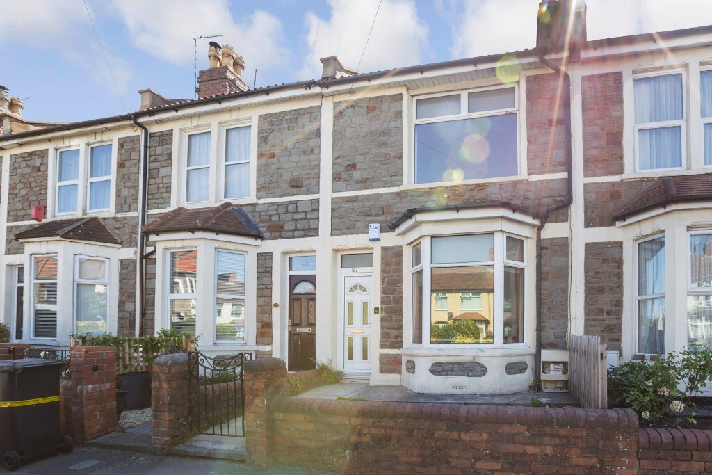 4 bedroom house for rent Berkeley Road Fishponds, Bristol, BS16 3NA