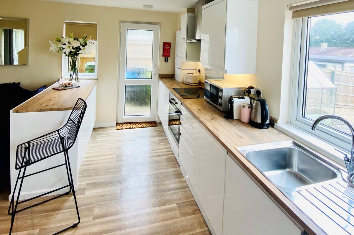 5 bedroom house for rent Garrick Road, Bath, BA2 1QX UniHomes