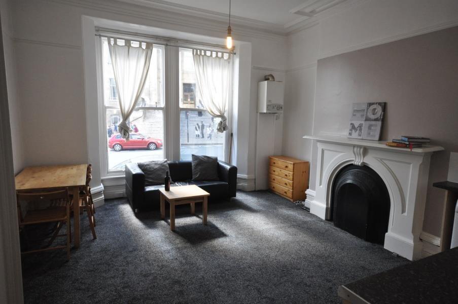 1 bedroom apartment for rent Blenheim Terrace, Leeds, LS2 9HD UniHomes