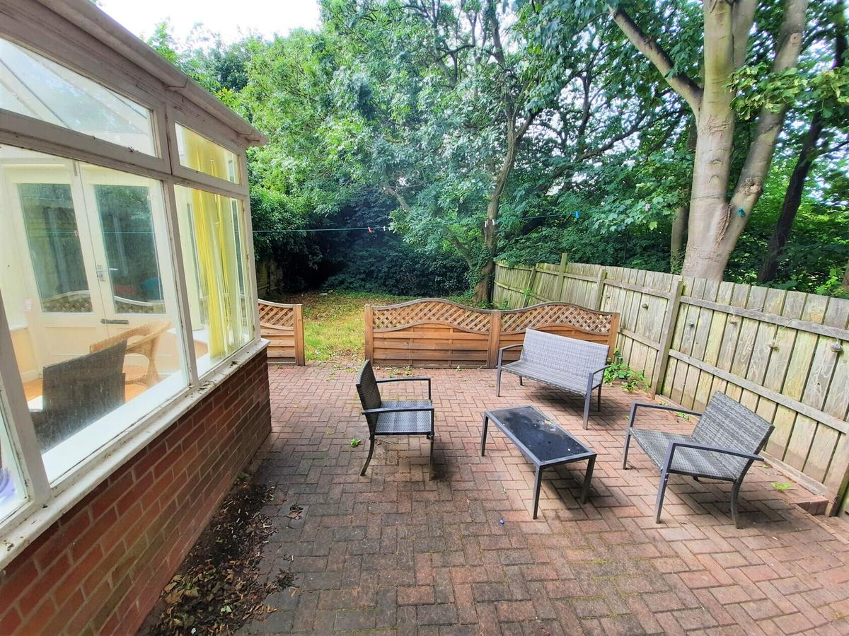 6 bedroom house for rent Newlands Road, Newcastle, NE2 3NU UniHomes