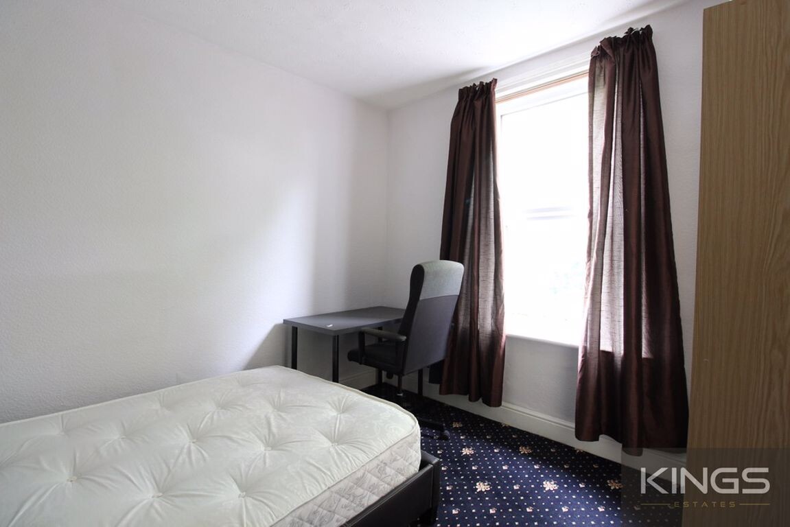 5 bedroom house for rent Tennyson Road, Southampton, SO17 2GW UniHomes