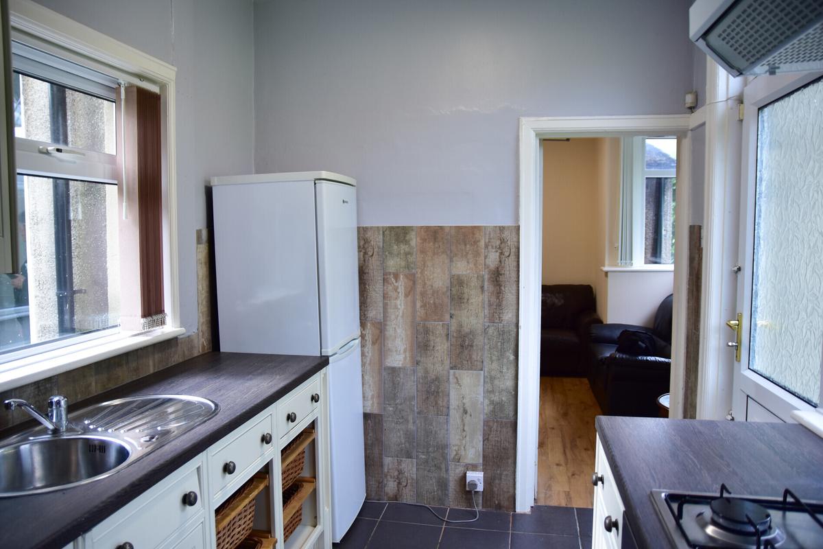 2 bedroom apartment for rent St. Chads Avenue, Leeds, LS6 3QF UniHomes