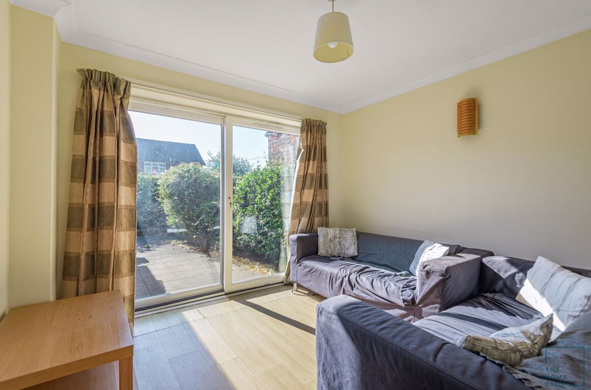 5 bedroom house for rent St. Johns Road, Surrey, GU2 7UH UniHomes