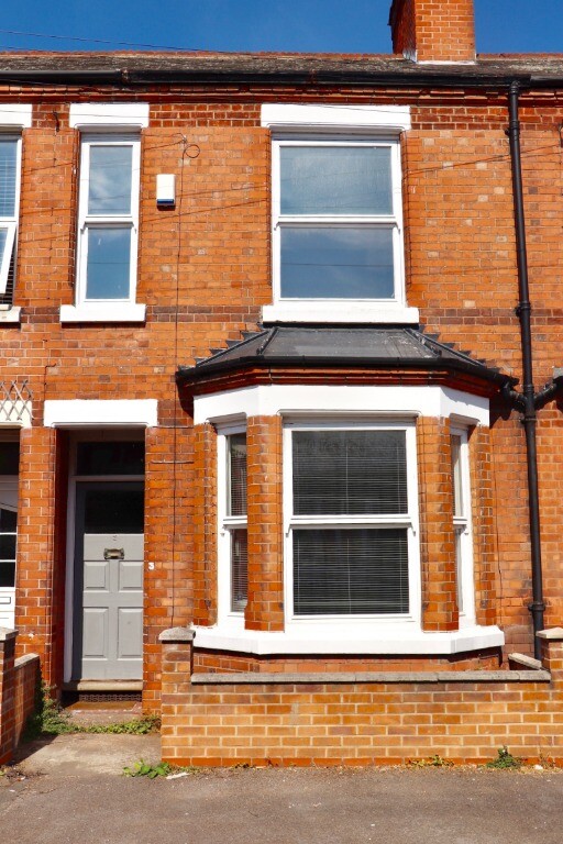5 bedroom house for rent Hawksworth Road, Nottingham, NG2 5FS UniHomes
