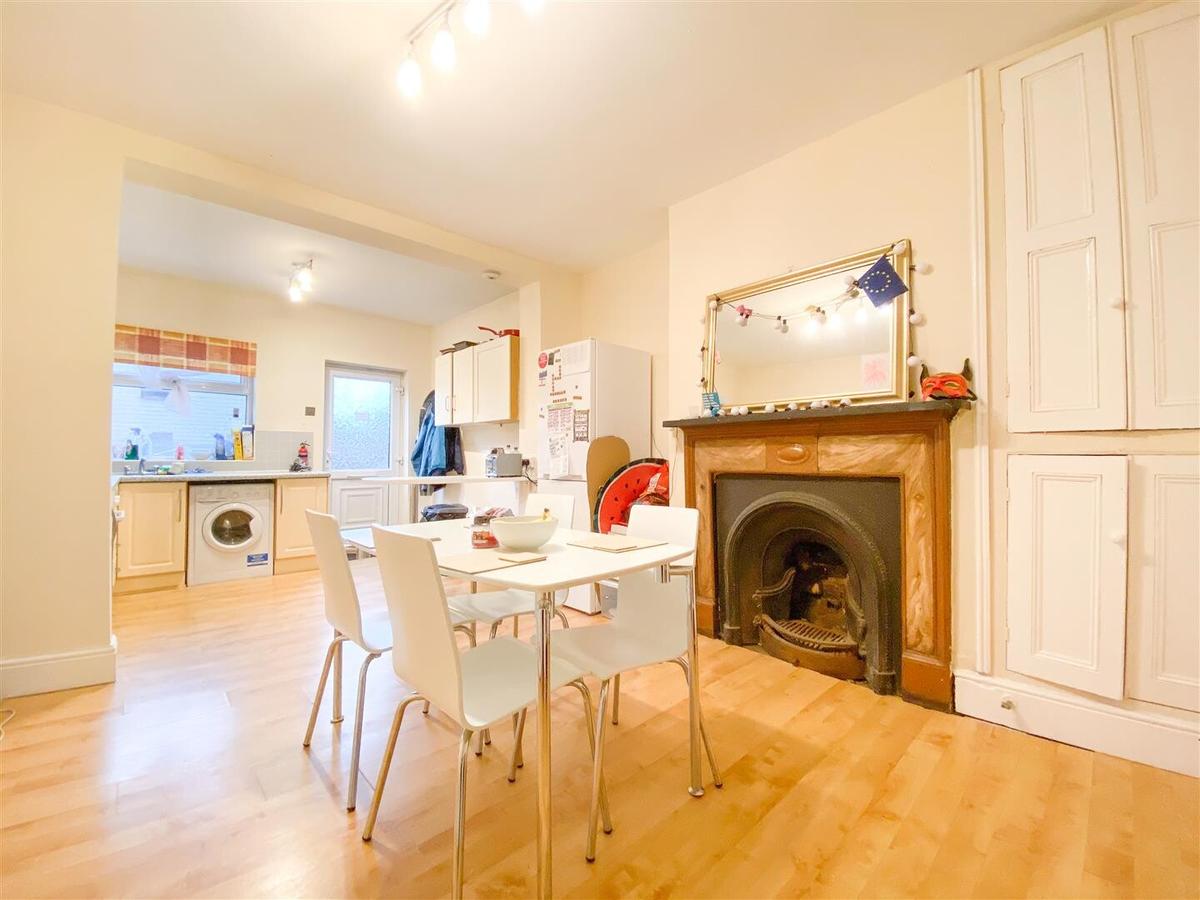 3 bedroom house for rent Lydgate Lane, Sheffield, S10 5FP UniHomes