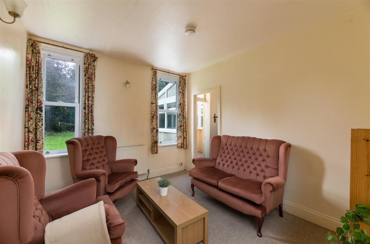 5 bedroom apartment for rent Newbridge Hill, Bath, BA1 3QA UniHomes