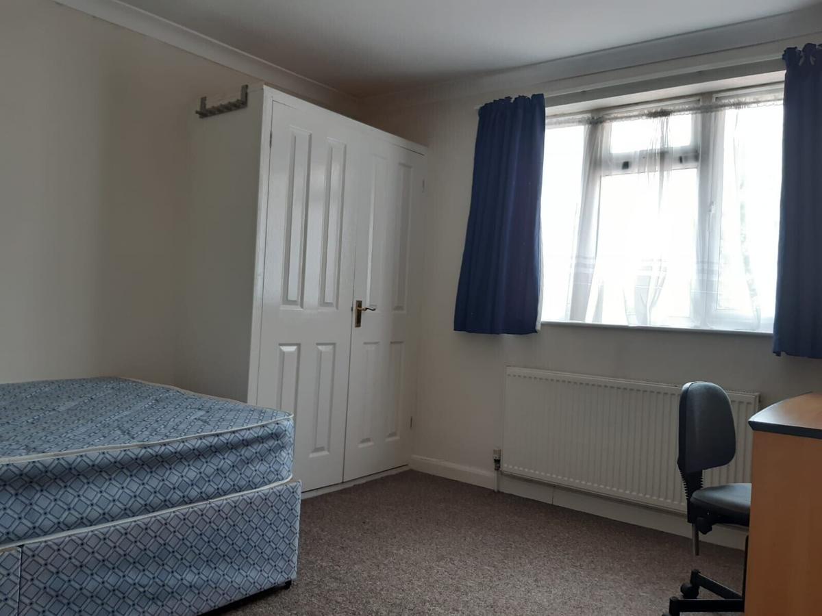 6 bedroom house for rent Sherborne Road, Southampton, SO17 3RH UniHomes