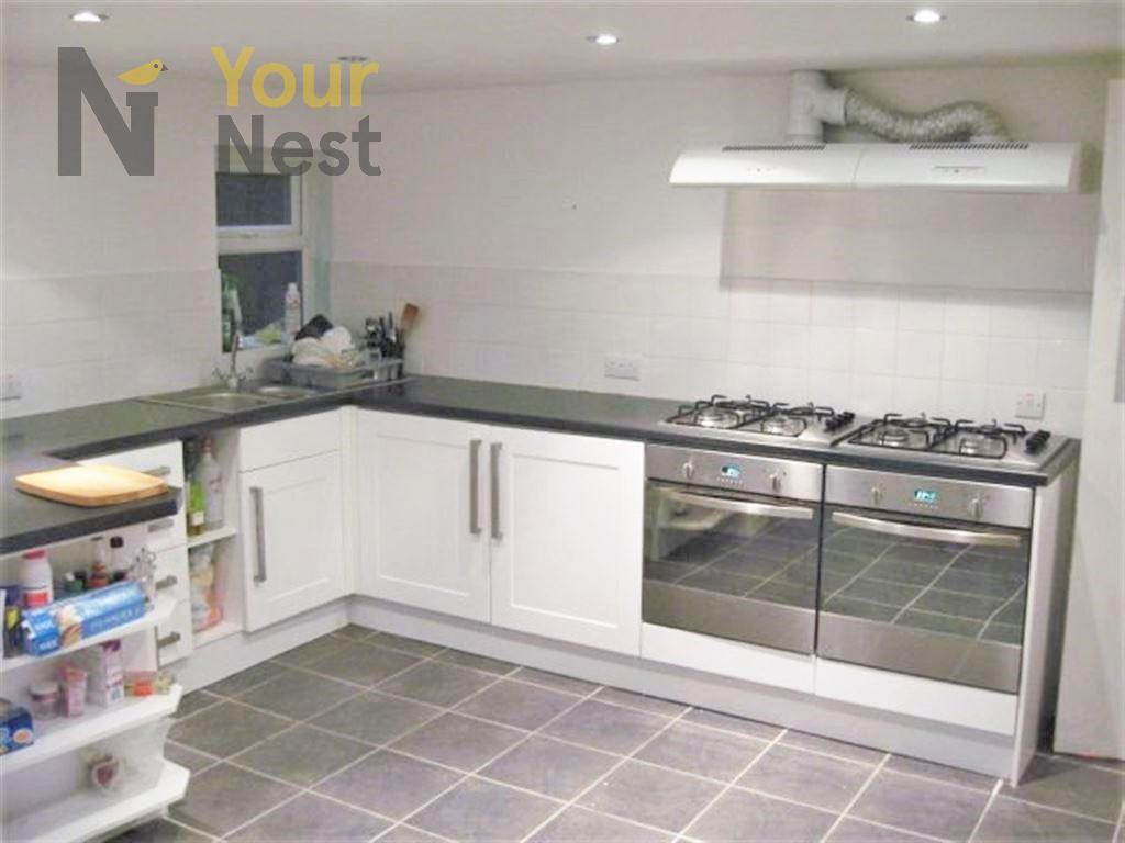 7 bedroom house for rent Archery Road, Leeds, LS2 9AU UniHomes