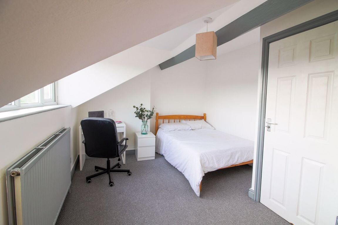 4 bedroom house for rent Abbeydale Road, Sheffield, S7 1FQ UniHomes