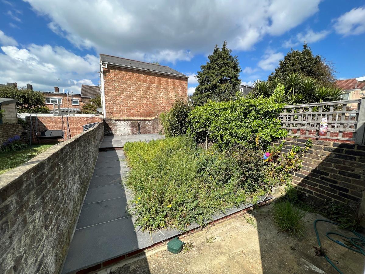 3 bedroom house for rent Talbot Road, Portsmouth, PO4 0HA UniHomes