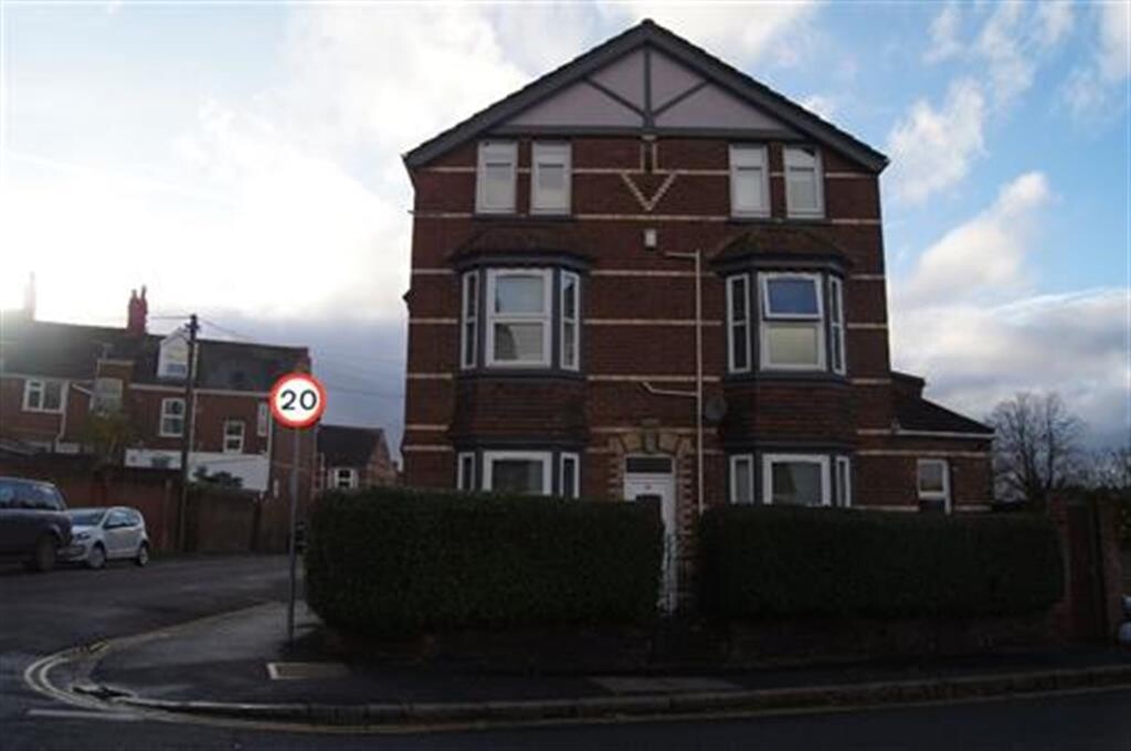 6 bedroom house for rent Mount Pleasant Road, Exeter, EX4 7AE UniHomes