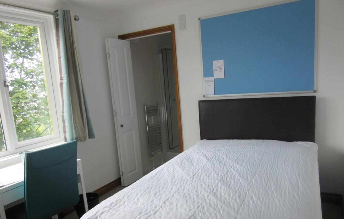 6 bedroom house for rent Highland Park, Falmouth, TR10 8HH UniHomes