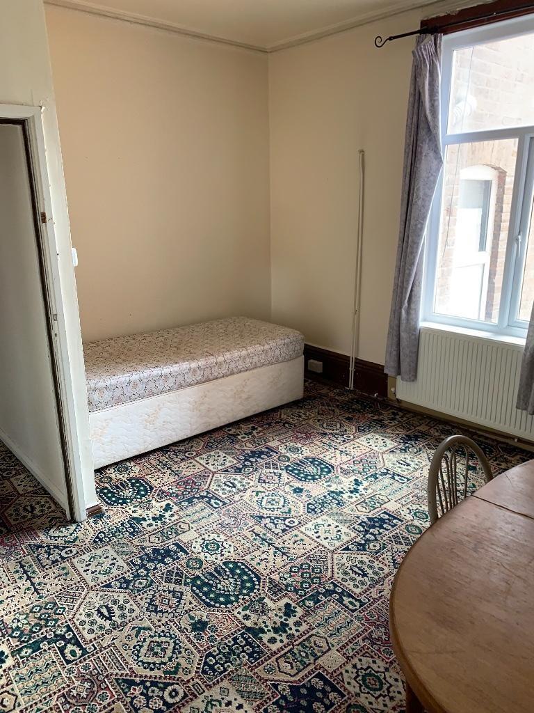 7 bedroom house for rent Grove Street, Leamington Spa, CV32 5AJ UniHomes