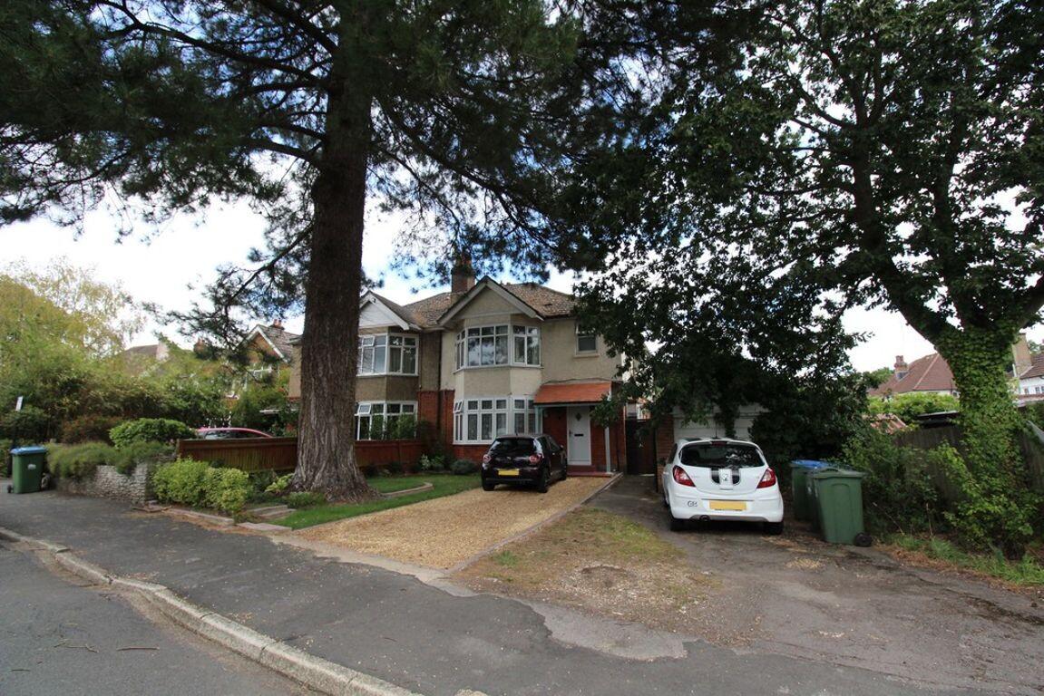 3 bedroom apartment for rent Bassett Crescent West, Southampton, SO16