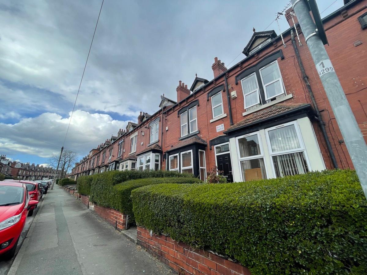5 bedroom house for rent Headingley Mount, Leeds, LS6 3EL UniHomes