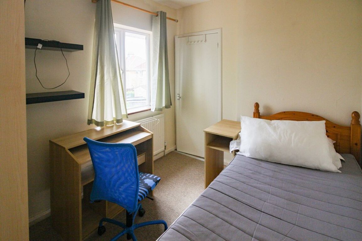 4 bedroom house for rent Frome Road, Bath, BA2 2QE UniHomes