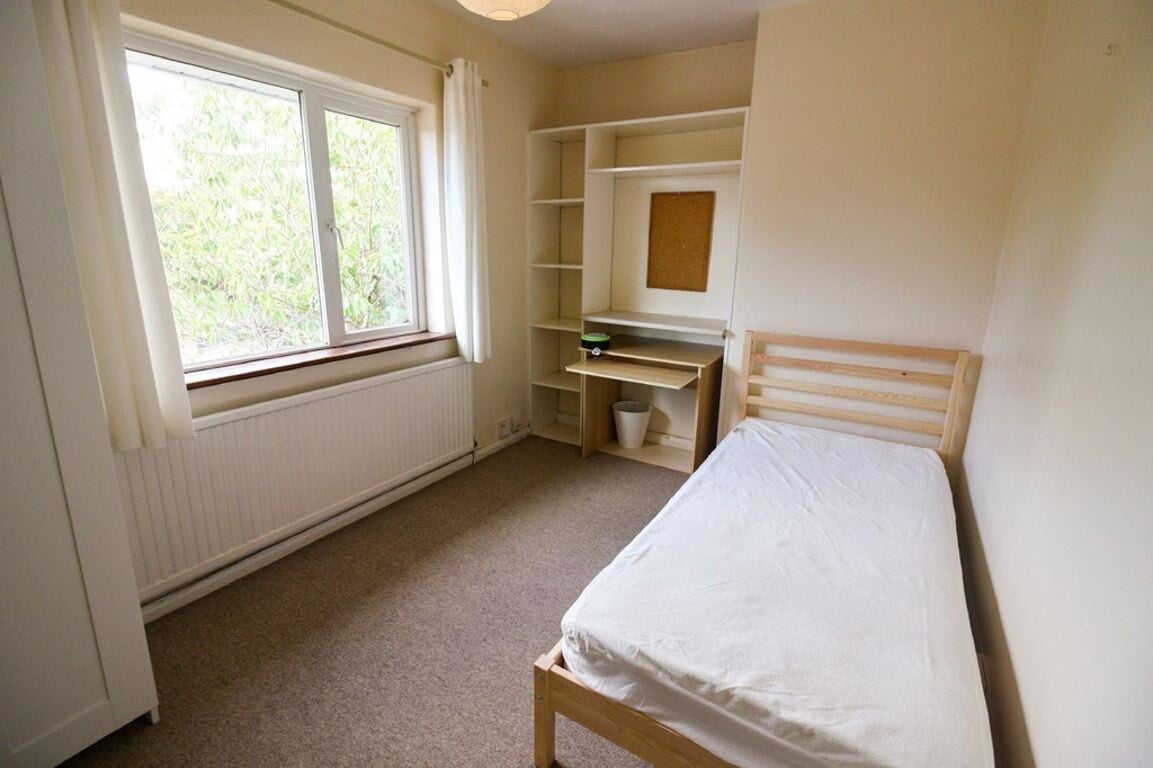 4 bedroom house for rent Frome Road, Bath, BA2 2QE UniHomes