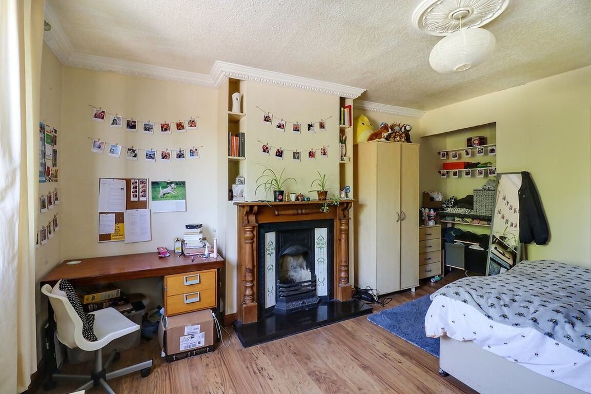 4 bedroom house for rent Frome Road, Bath, BA2 2QE UniHomes