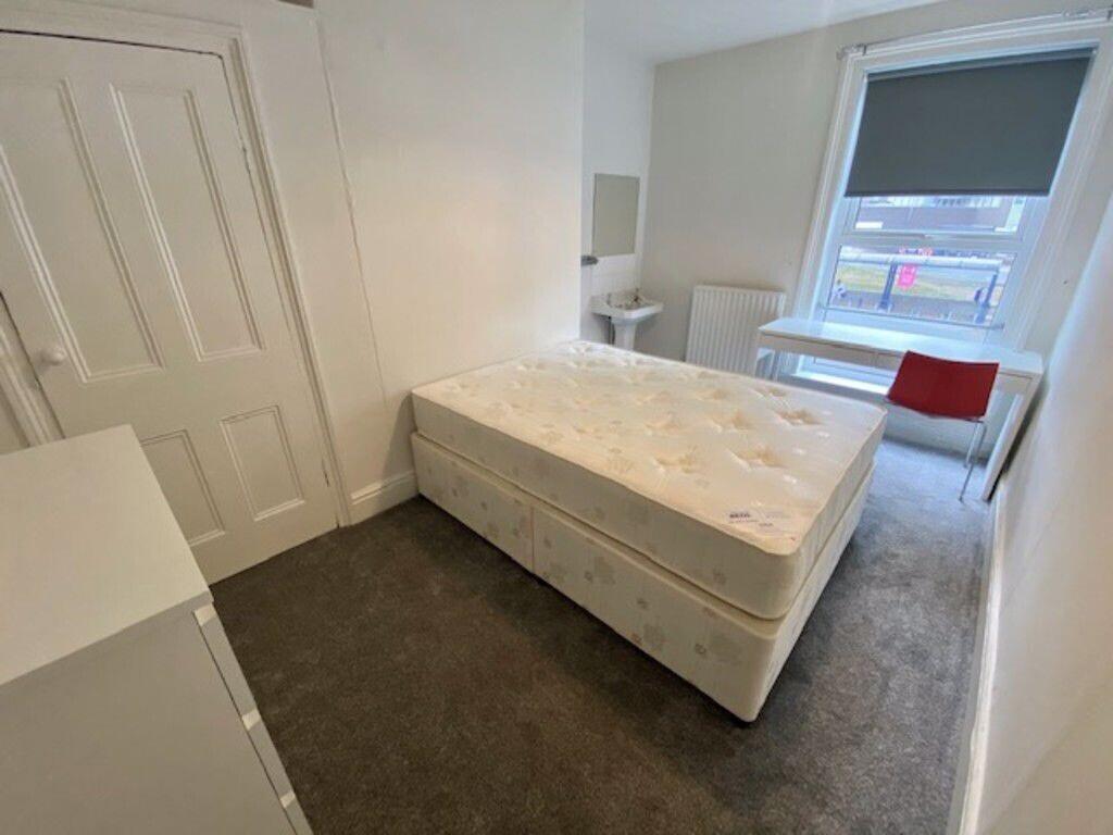 5 bedroom house for rent Glossop Road, Sheffield, S10 2PR UniHomes