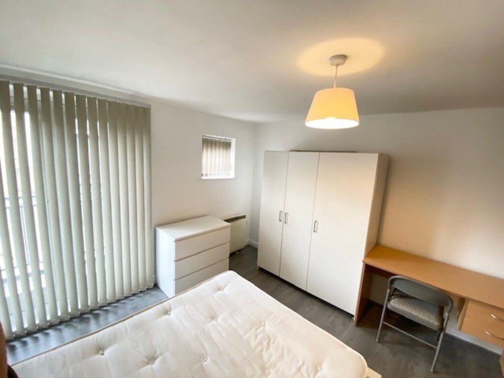 3 bedroom apartment for rent Bingley Court, Canterbury, CT1 2SX UniHomes