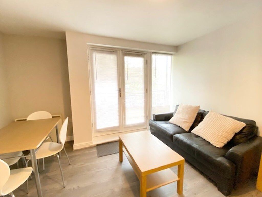 3 bedroom apartment for rent Bingley Court, Canterbury, CT1 2SX UniHomes