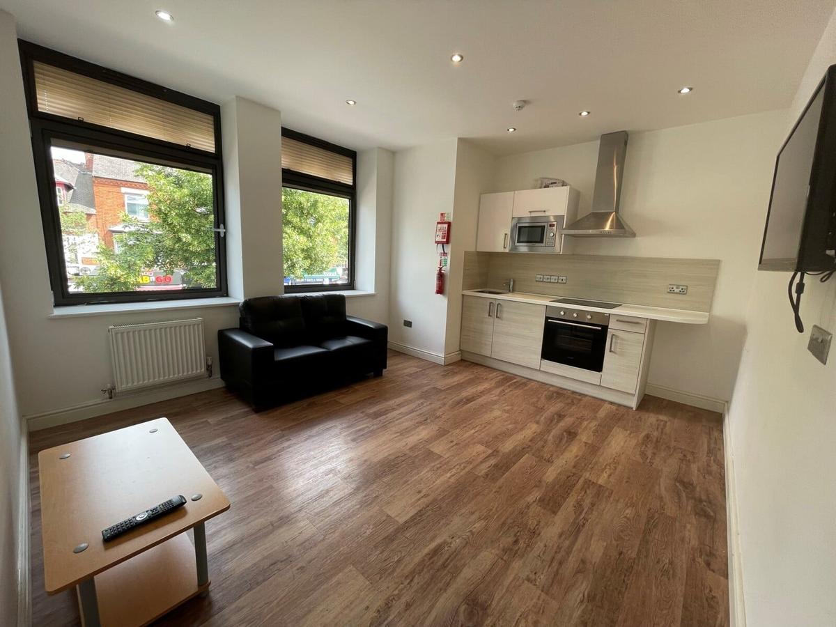 1 bedroom apartment for rent Westcotes Drive, Leicester, LE3 0QR UniHomes