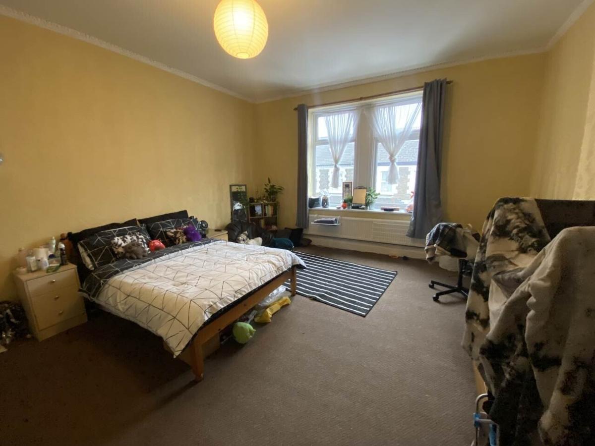 7 bedroom house for rent Donald Street, Cardiff, CF24 4TL UniHomes