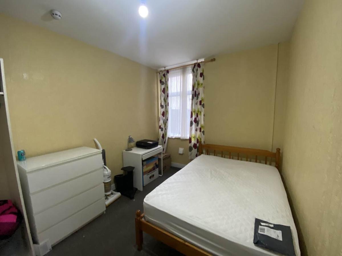 7 bedroom house for rent Donald Street, Cardiff, CF24 4TL UniHomes