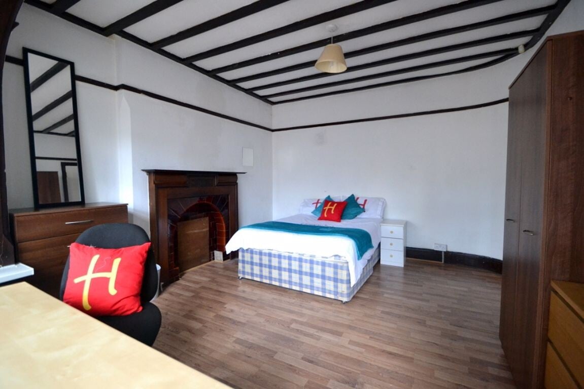 5 bedroom house for rent Rolleston Drive, Nottingham, NG7 1JT UniHomes