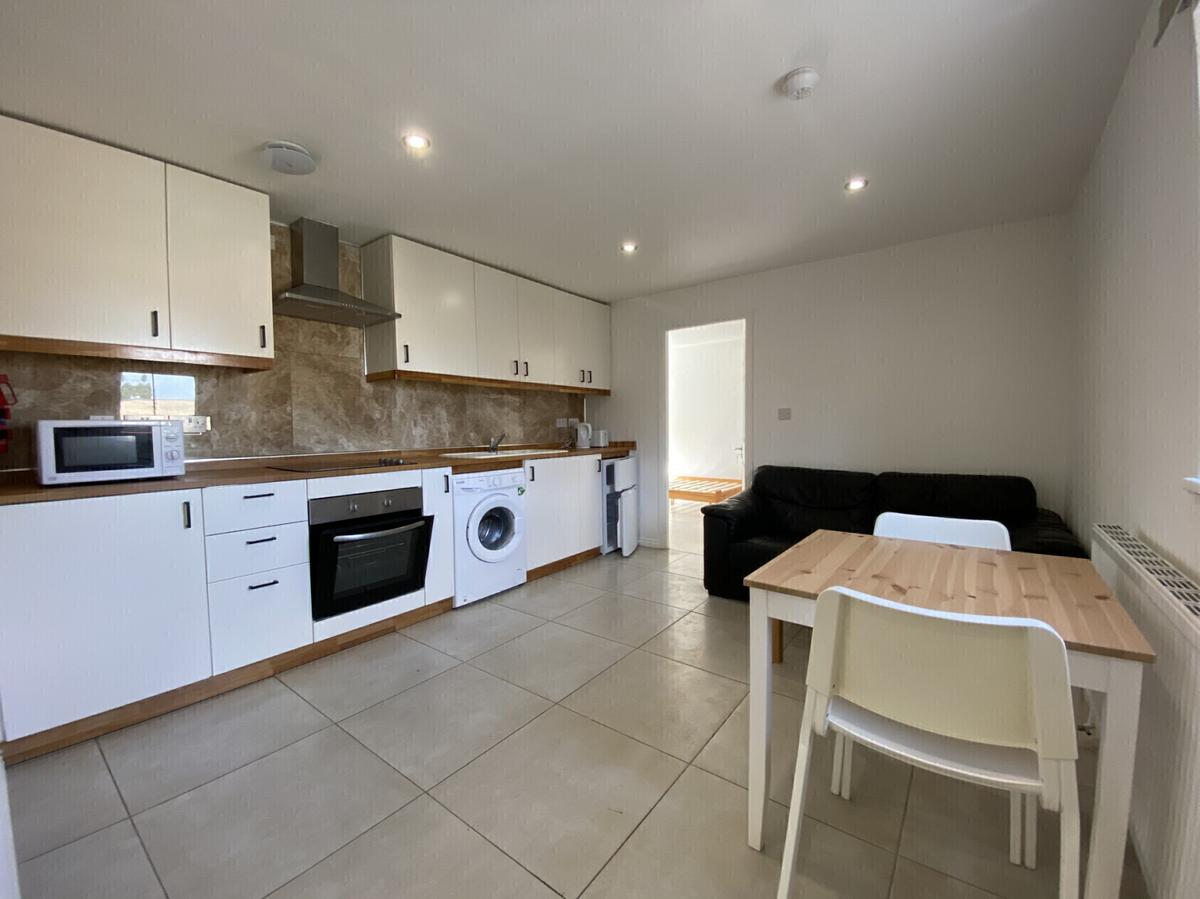 2 bedroom apartment for rent Holborn Street, Leeds, LS6 2QP UniHomes