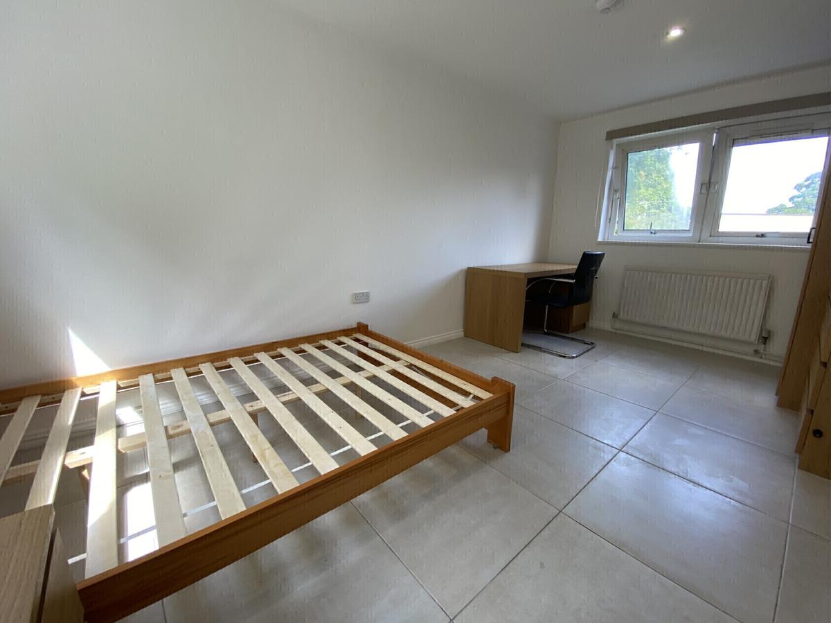 2 bedroom apartment for rent Holborn Street, Leeds, LS6 2QP UniHomes