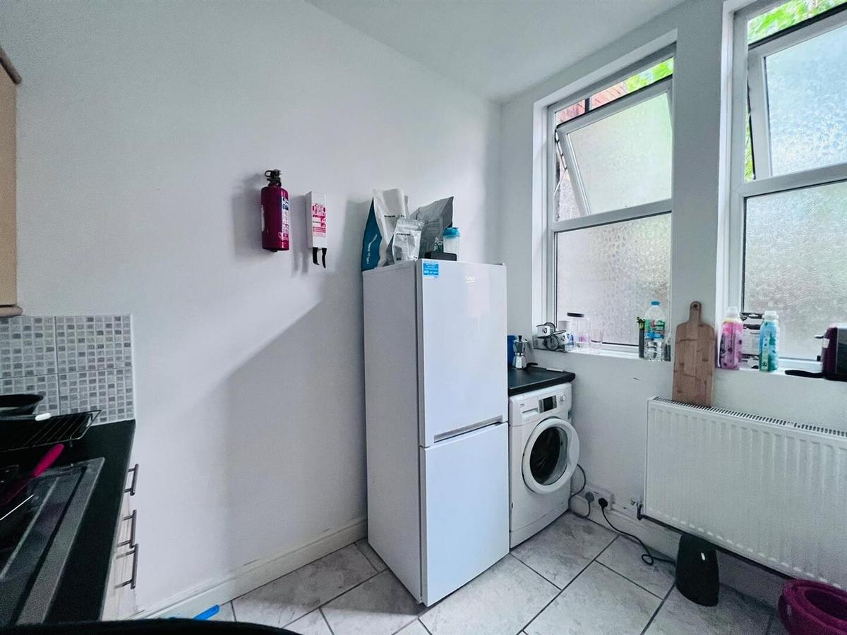 2 bedroom house for rent Mansfield Road, Nottingham, NG1 3FN UniHomes